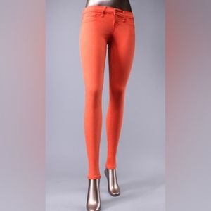 Junior's Flying Monkey "pumpkin spice", skinny jeggings in size 1.